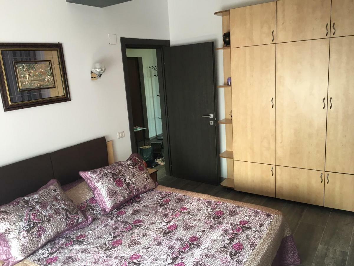 Ana Apartament Năvodari Εξωτερικό φωτογραφία